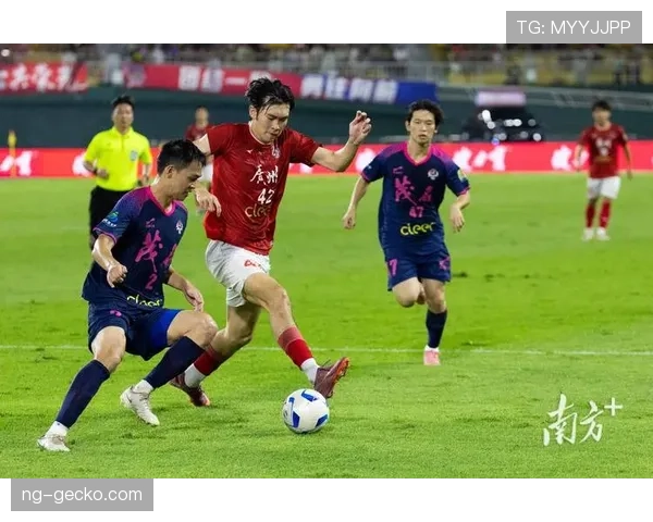 广州足球俱乐部新赛季主场获连胜,进攻效率提升引发关注 广州足球俱乐部新赛季主场获连胜,进攻效率提升引发关注